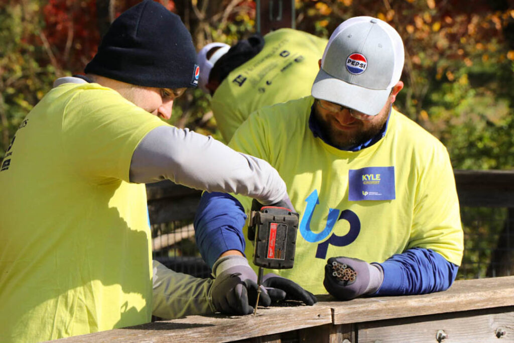Volunteers at urbandale uplift