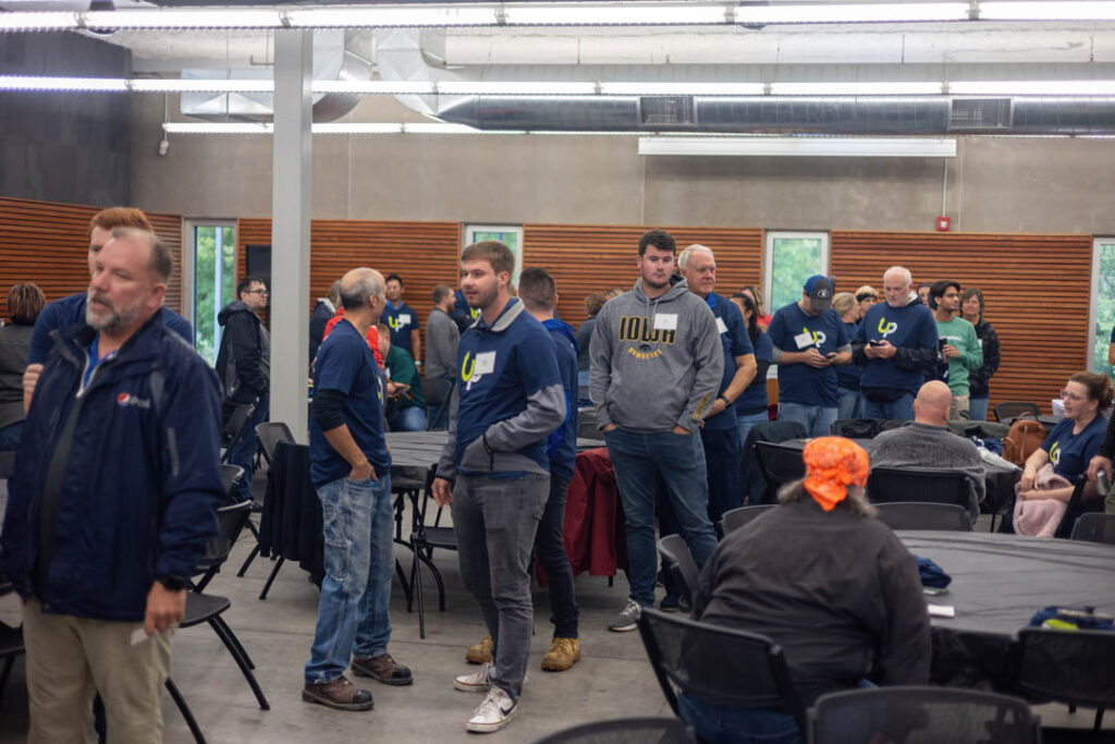 Volunteers at urbandale uplift