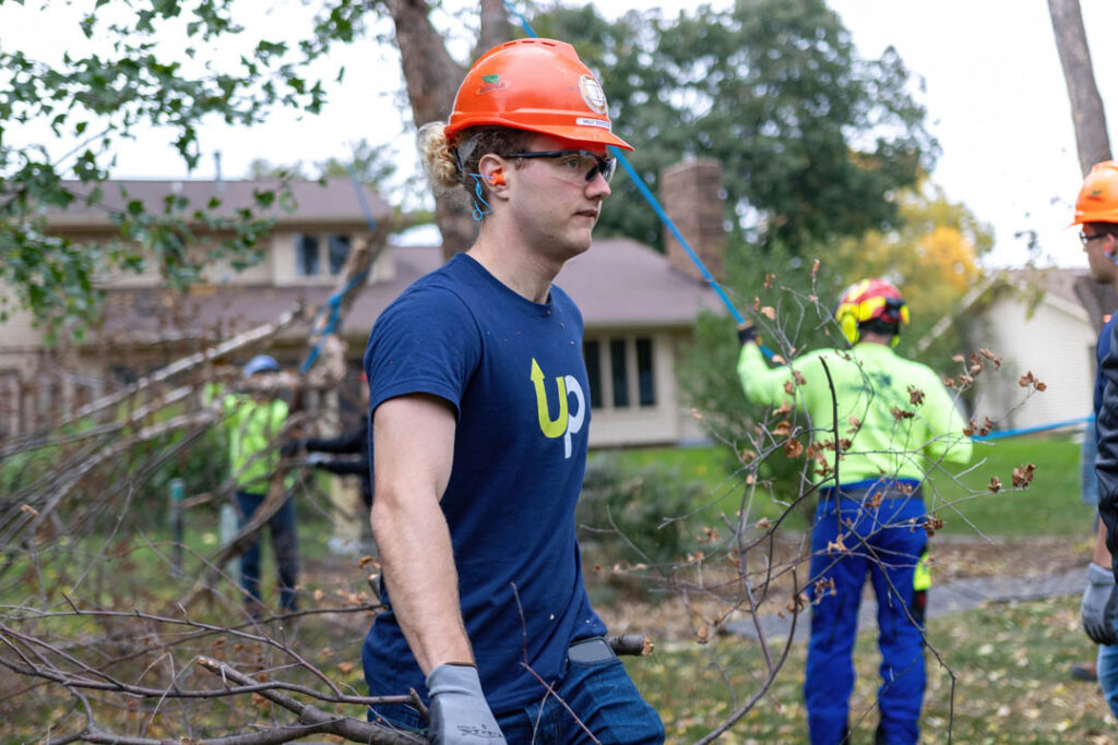 Volunteers at urbandale uplift