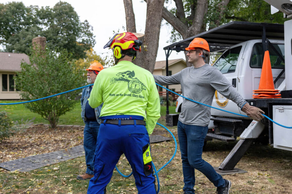 Volunteers at urbandale uplift
