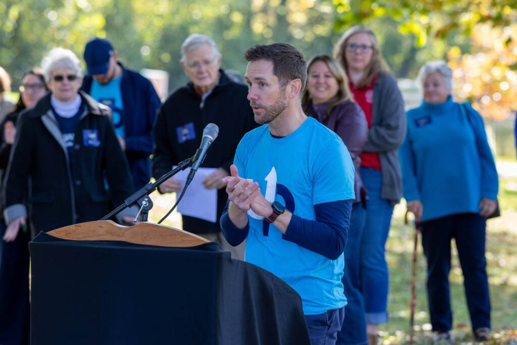 Volunteers at urbandale uplift