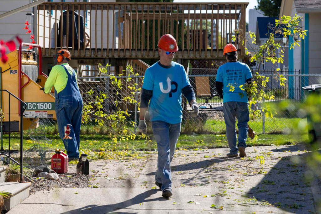 Volunteers at urbandale uplift